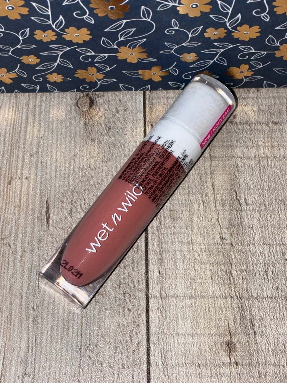 Wet n Wild Neutral Terra Silk Liquid Eyeshadow